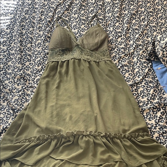 Derek Heart Olive Green Lace Chemise - Picture 4 of 6